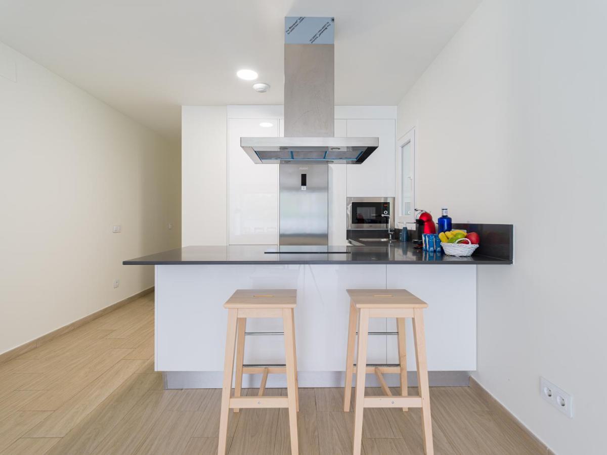 Homeforguest Modern Apartment In Las Canteras With Parking Las Palmas de Gran Canaria Exteriör bild