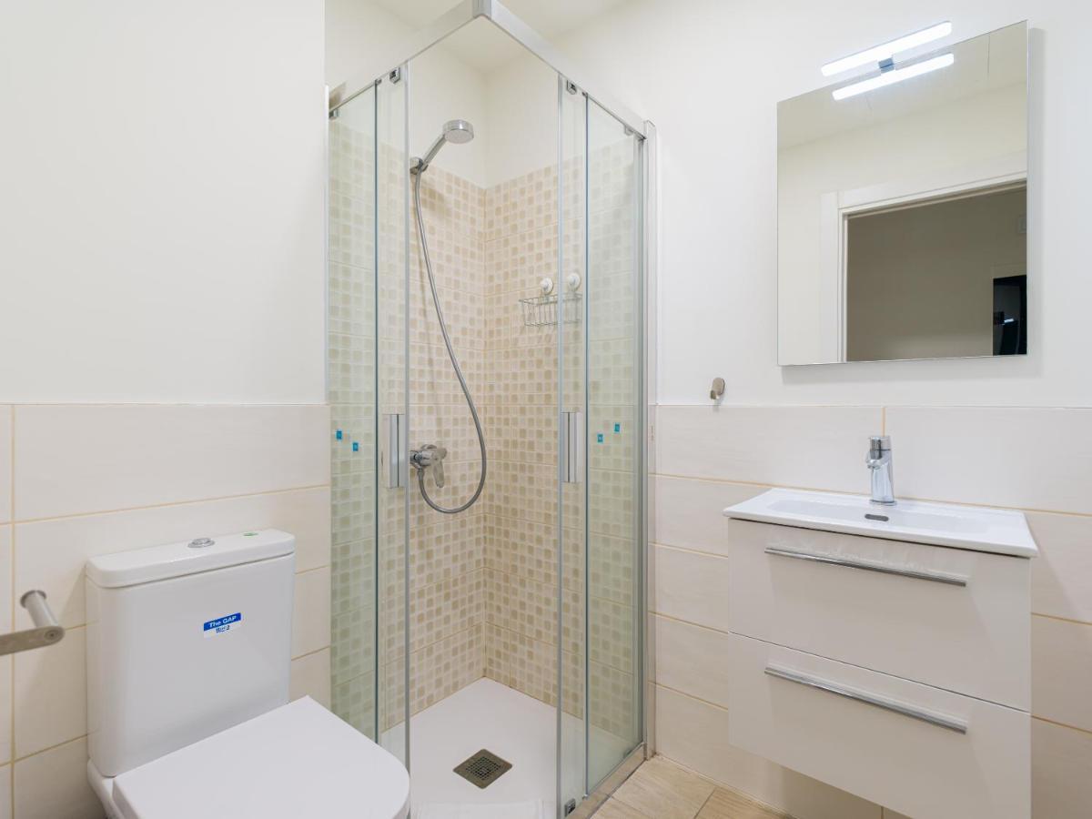 Homeforguest Modern Apartment In Las Canteras With Parking Las Palmas de Gran Canaria Exteriör bild