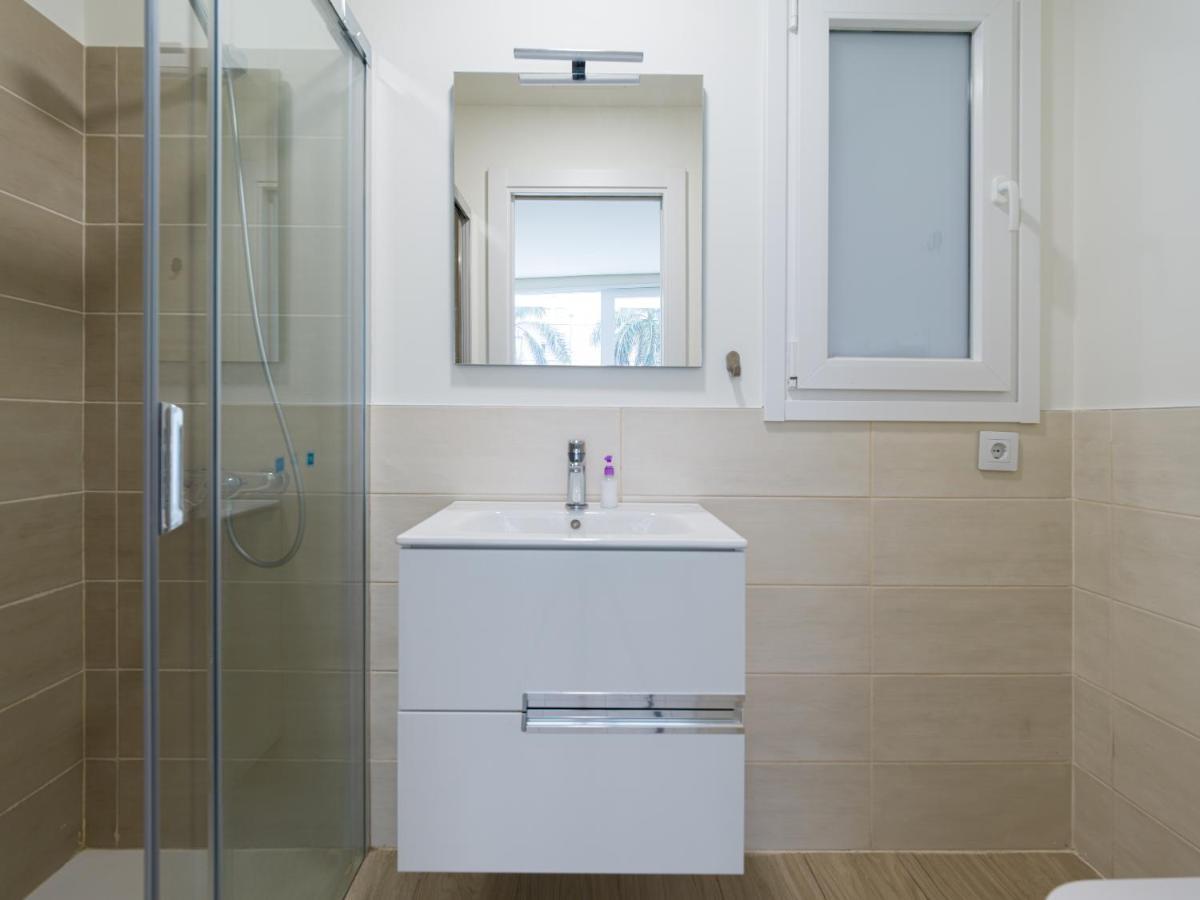 Homeforguest Modern Apartment In Las Canteras With Parking Las Palmas de Gran Canaria Exteriör bild